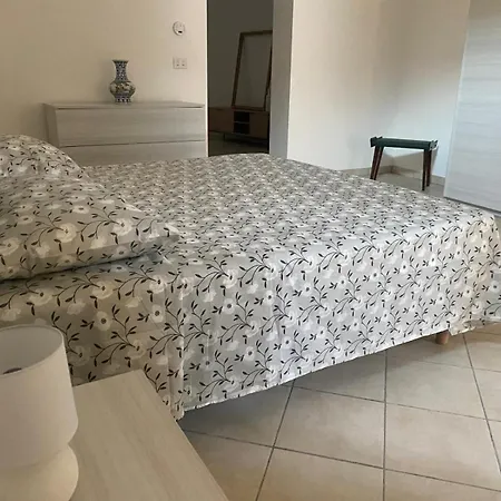 Dimora Bianca Σπίτι διακοπών